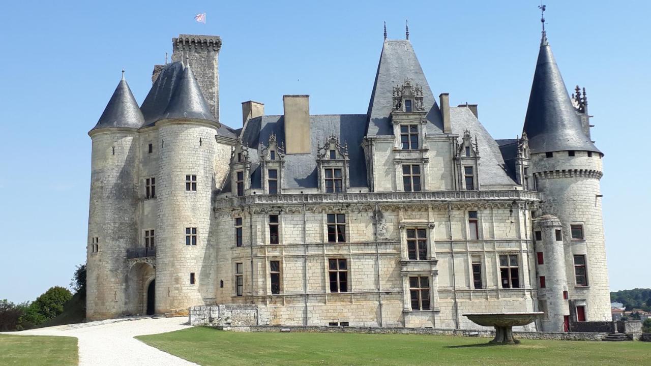 Quatre Saisons Apartment Pressac Luaran gambar